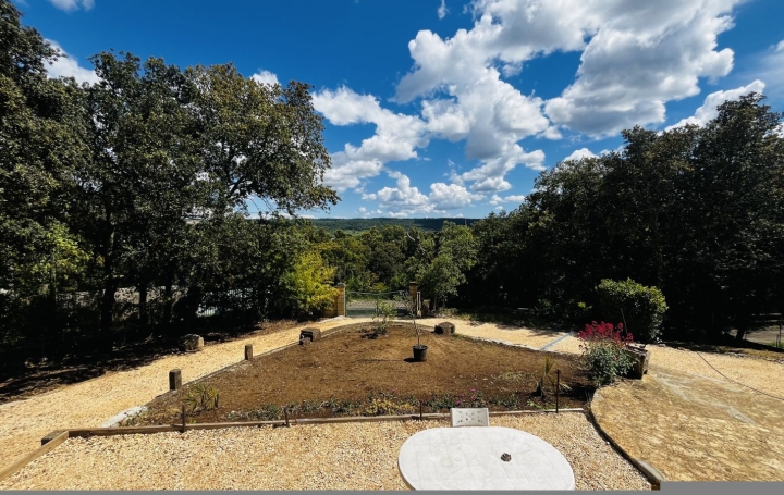 Villa GOUDARGUES (30630)  126 m2 371 000 € 