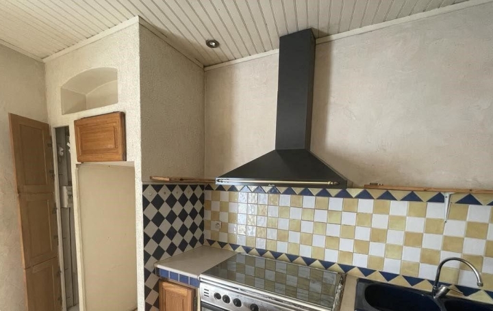 Maison de village GOUDARGUES (30630)  99 m2 202 000 € 