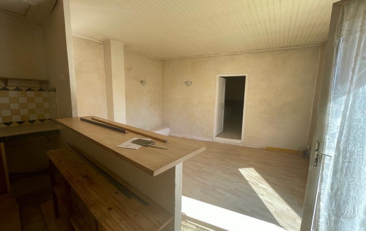 Maison de village GOUDARGUES (30630)  99 m2 202 000 € 