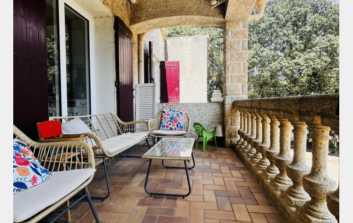 Maison GOUDARGUES (30630)  126 m2 290 000 € 