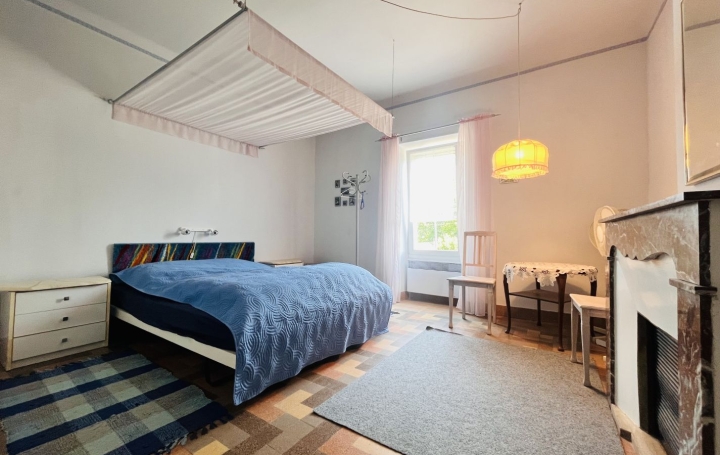 Mas GOUDARGUES (30630)  168 m2 340 000 € 