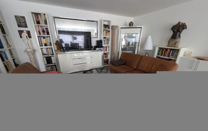 Maison AUBENAS (07200)  280 m2 371 000 € 