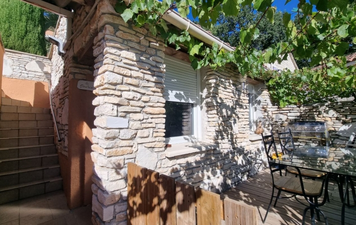 Propriété SAINT-MARTIN-D'ARDECHE (07700)  290 m2 915 000 € 