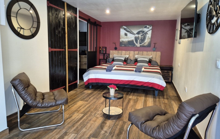 Propriété SAINT-MARTIN-D'ARDECHE (07700)  290 m2 915 000 € 