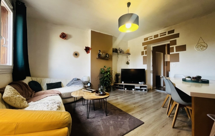 Maison de village GOUDARGUES (30630)  97 m2 249 000 € 