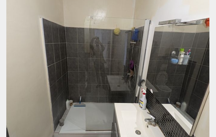 Maison de ville AVIGNON (84000)  120 m2 171 200 € 