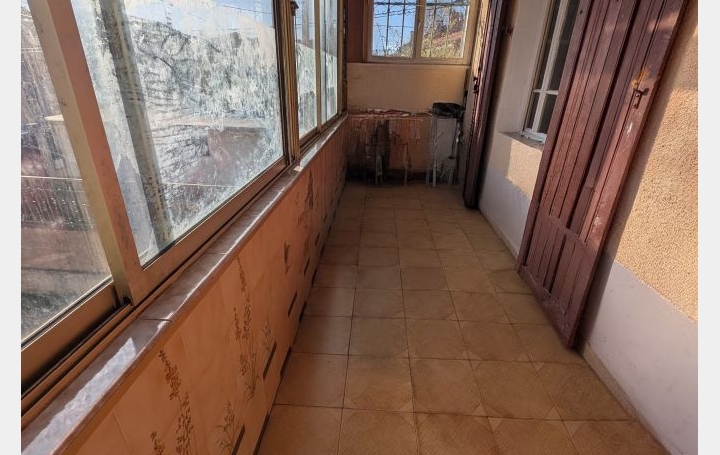 Maison de ville AVIGNON (84000)  120 m2 171 200 € 