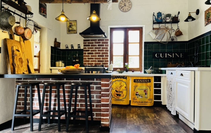 Maison GOUDARGUES (30630)  93 m2 345 000 € 