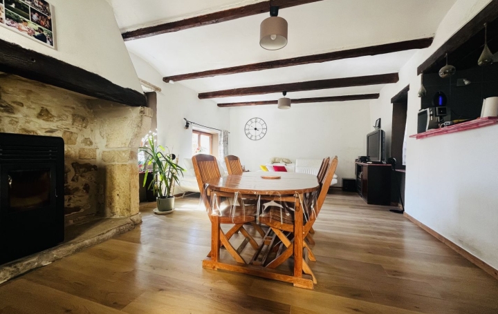 Maison de village GOUDARGUES (30630)  145 m2 245 000 € 
