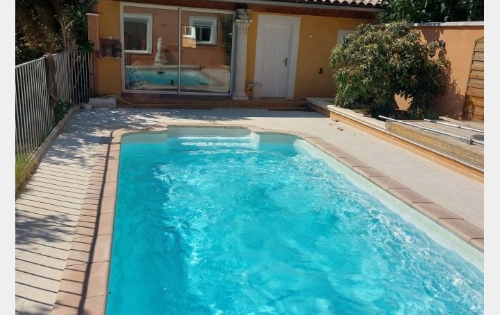 Maison TRESQUES (30330)  240 m2 609 000 € 