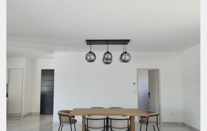 Propriété GOUDARGUES (30630)  207 m2 577 500 € 