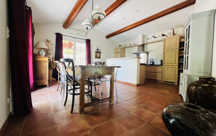 Mas GOUDARGUES (30630)  148 m2 545 000 € 