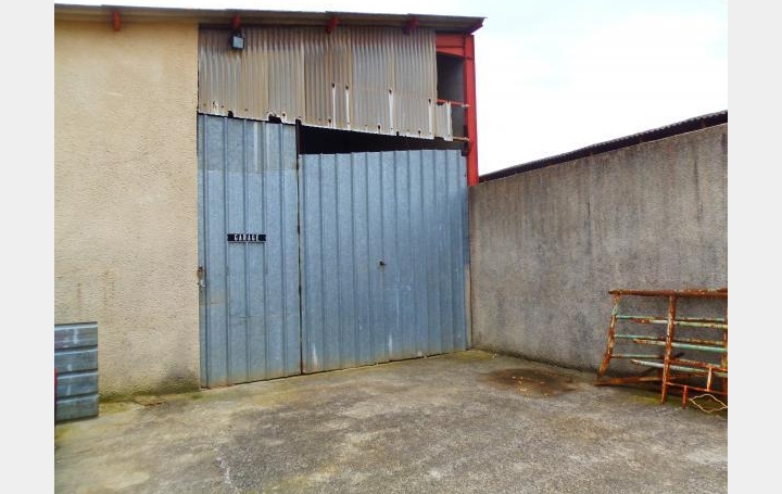 Réseau Immo-diffusion : Garage  LE PIN  200 m2 77 000 € 