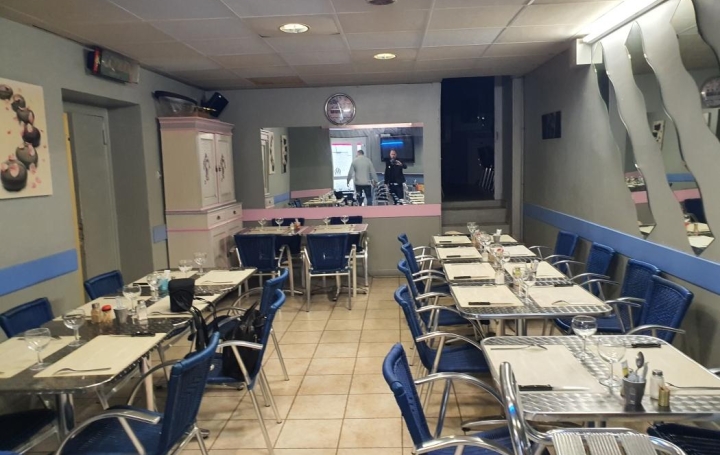 Activité commerciale ALES (30100)  140 m2 95 000 € 