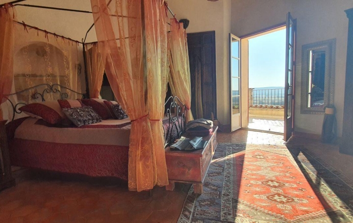 Maison NAVACELLES (30580)  357 m2 990 000 € 