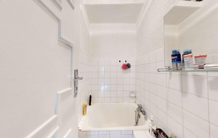 Maison LABASTIDE-ROUAIROUX (81270)  135 m2 75 000 € 