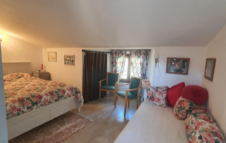 Maison de village SAINT-QUENTIN-LA-POTERIE (30700)  70 m2 286 000 € 