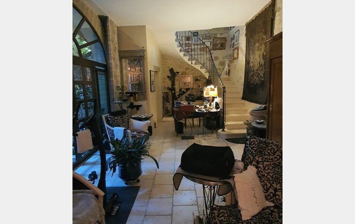 Maison de village SAINT-QUENTIN-LA-POTERIE (30700)  230 m2 870 000 € 