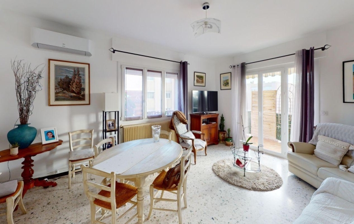 4 Pièces SETE (34200)  80 m2 344 000 € 