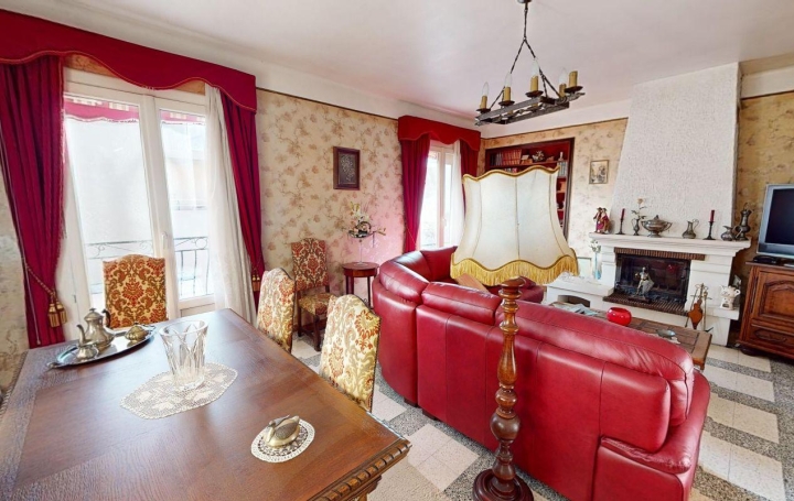 Maison de ville MEZE (34140)  153 m2 420 000 € 