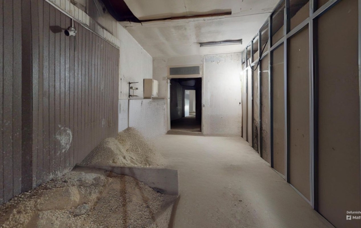 Immeuble SAINT-AMBROIX (30500)  289 m2 110 000 € 