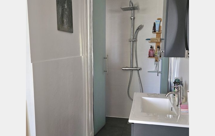 Villa POUSSAN (34560)  138 m2 460 000 € 