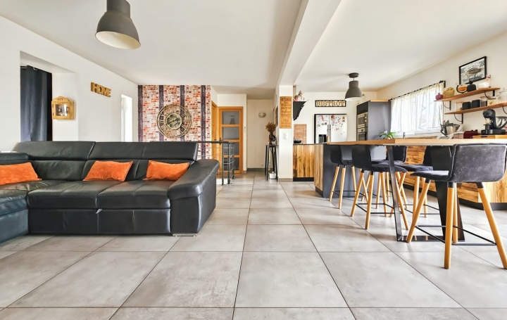 Villa COURNONSEC (34660)  123 m2 470 000 € 