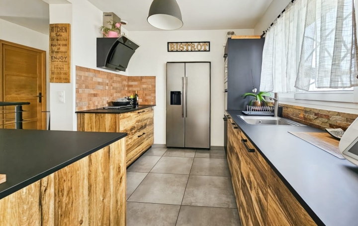 Villa COURNONSEC (34660)  123 m2 470 000 € 