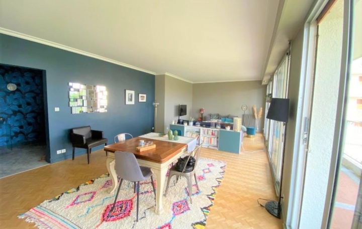 autre CHOLET (49300)  122 m2 1 090 € 