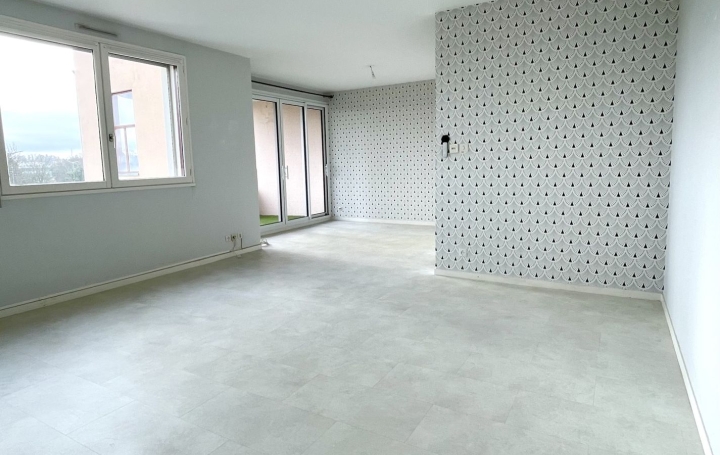 Appartement CHOLET (49300) 75 m<sup>2</sup> 820 € 