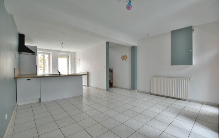 Maison CHOLET (49300)  82 m2 800 € 