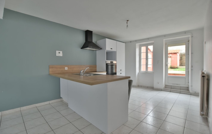 Maison CHOLET (49300)  82 m2 800 € 