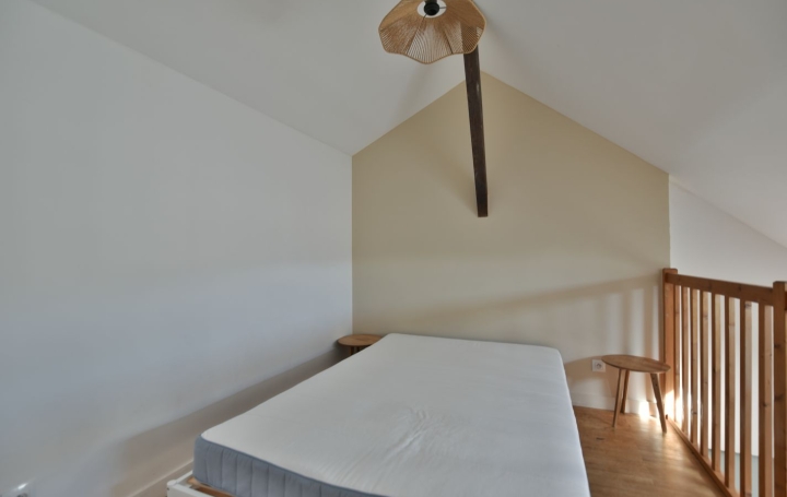 Studio CHOLET (49300)  33 m2 580 € 