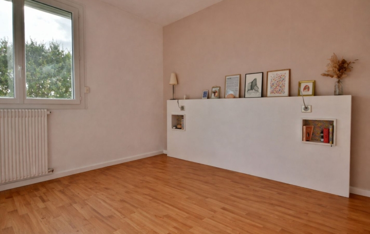 3 Pièces CHOLET (49300)  65 m2 750 € 