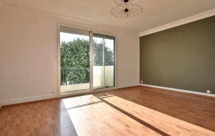 3 Pièces CHOLET (49300)  65 m2 750 € 