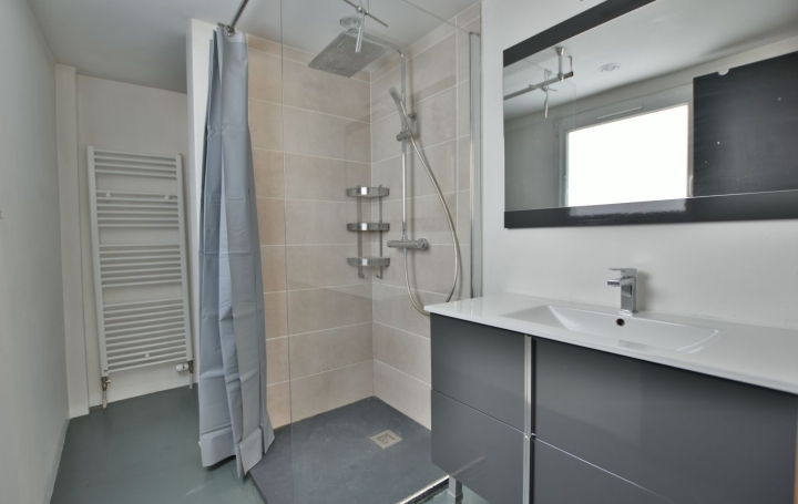 Maison CHOLET (49300)  69 m2 760 € 