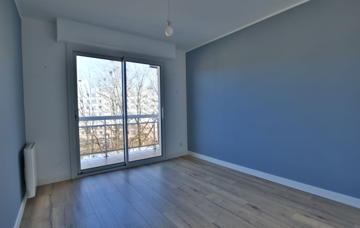 3 Pièces CHOLET (49300)  90 m2 850 € 