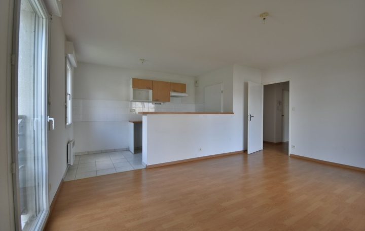 3 Pièces CHOLET (49300)  57 m2 730 € 