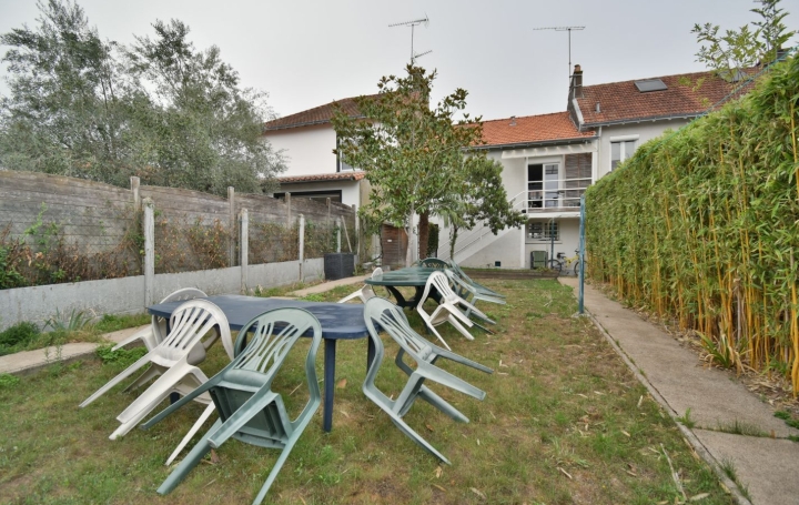 Maison CHOLET (49300)  82 m2 827 € 