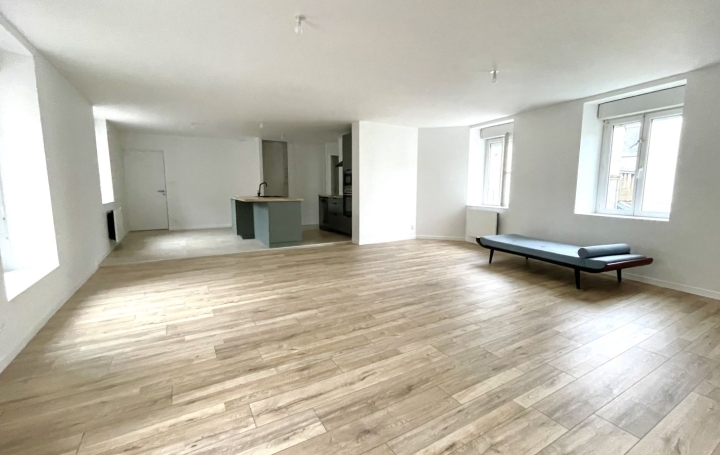 4 Pièces CHOLET (49300)  96 m2 950 € 
