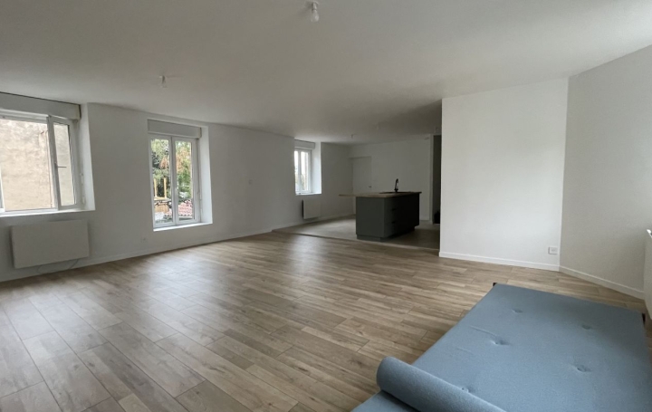 4 Pièces CHOLET (49300)  96 m2 950 € 