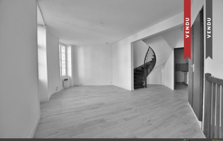 Réseau Immo-diffusion : Appartement P5  CHOLET  90 m2 137 800 € 