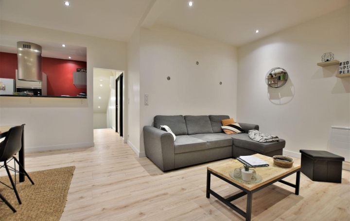 Réseau Immo-diffusion : Appartement P3  CHOLET  73 m2 152 250 € 