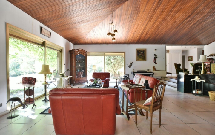 Maison TREMENTINES (49340)  252 m2 358 800 € 