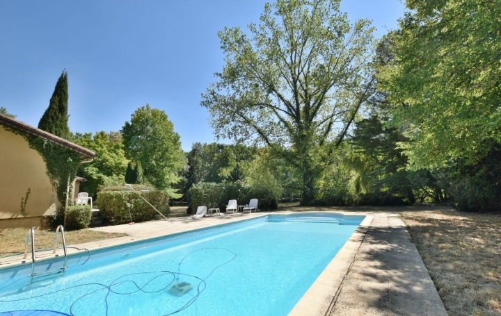 Maison TREMENTINES (49340)  252 m2 358 800 € 