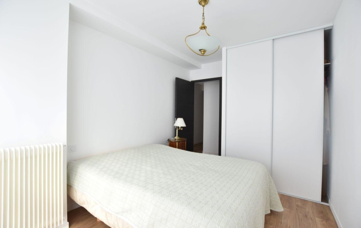 5 Pièces CHOLET (49300)  138 m2 364 000 € 