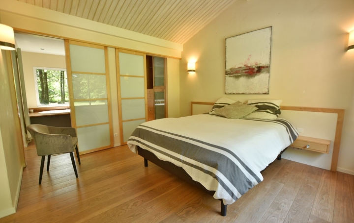 Maison CHOLET (49300)  327 m2 549 900 € 