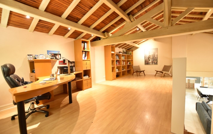 Maison CHOLET (49300)  327 m2 549 900 € 