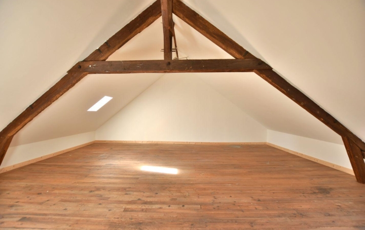 Autre BEAUPREAU-EN-MAUGES (49600)  90 m2 159 500 € 