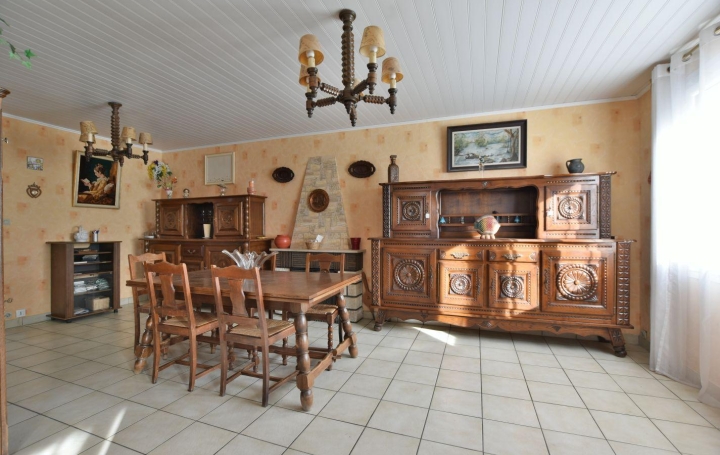 Maison CHOLET (49300)  99 m2 168 000 € 